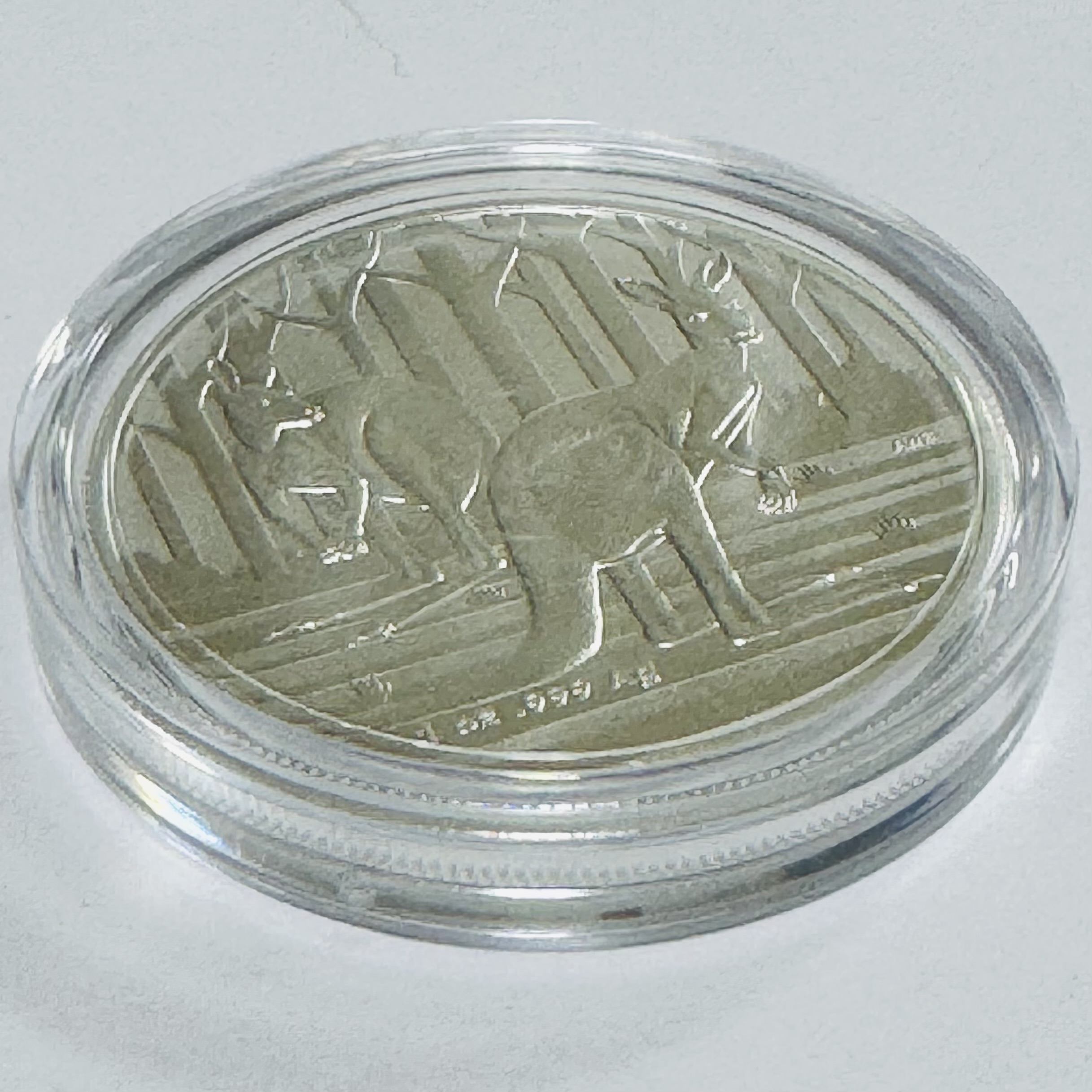 【完売】王立オーストラリア造幣局2024年 カンガルー1oz1ドル銀貨